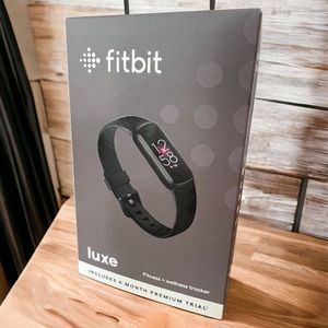 Fitbit Luxe -Stainless Steel & Black Band ✨Brand NEW✨